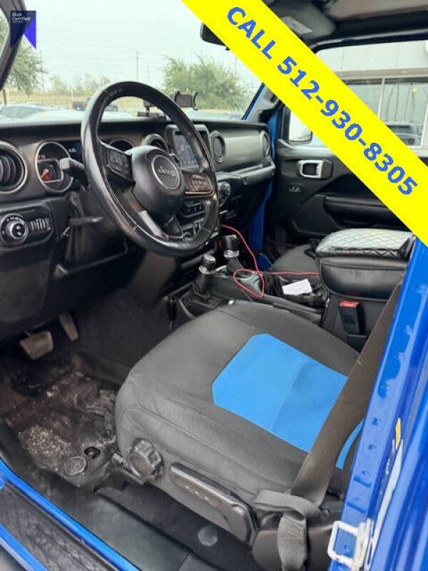 2021 Jeep Gladiator Willys