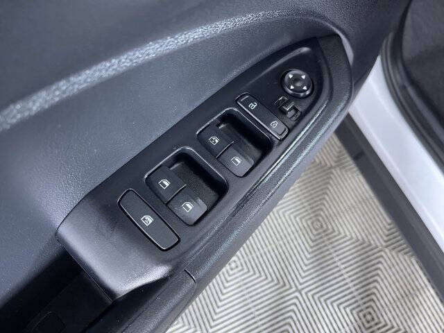 2022 Hyundai Venue SEL