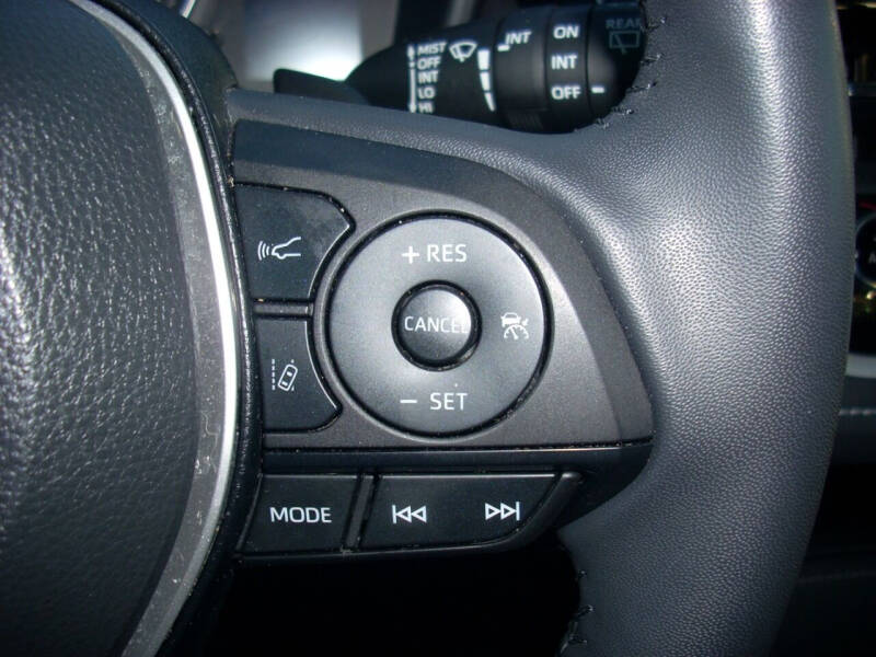 2022 Toyota Corolla Hatchback SE