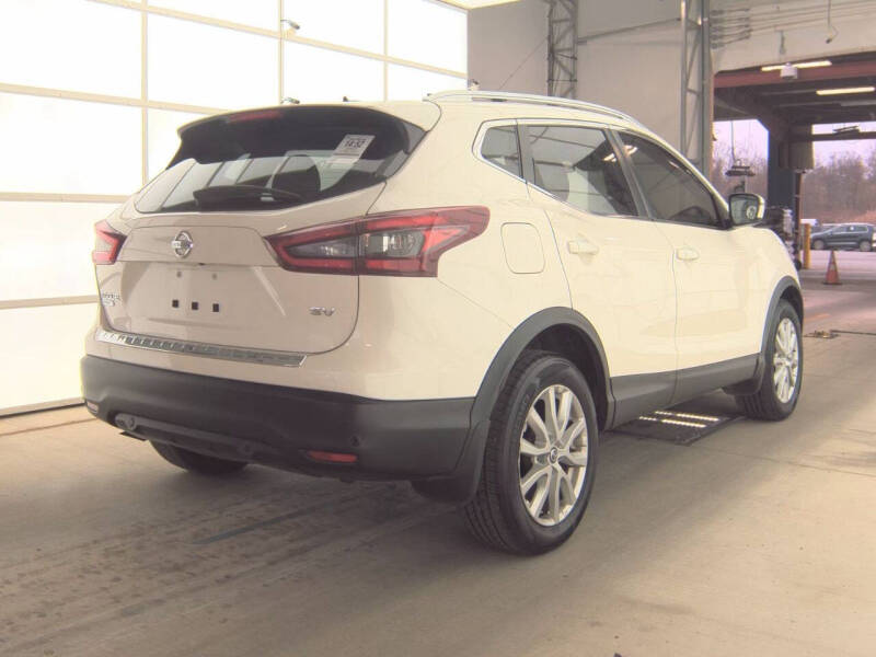 2020 Nissan Rogue Sport SV