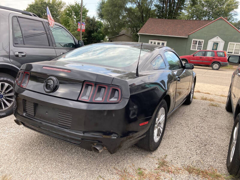 2014 Ford Mustang V6