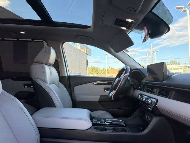 2025 Honda Pilot Touring