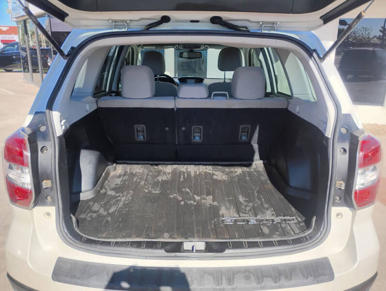 2015 Subaru Forester 2.5i