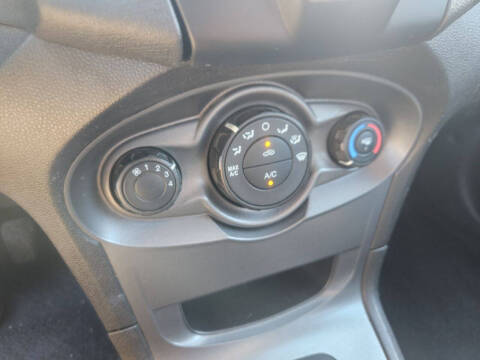 2016 Ford Fiesta S