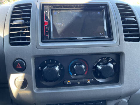 2012 Nissan Frontier S