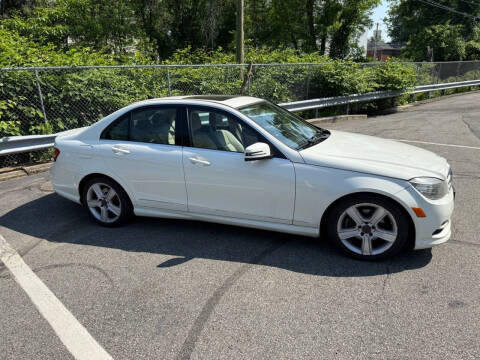2011 Mercedes-Benz C-Class C 300 Luxury 4MATIC