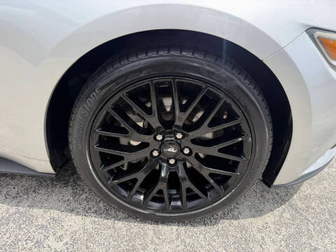 2017 Ford Mustang EcoBoost Premium