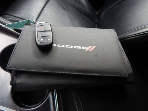 2018 Dodge Challenger SXT Plus