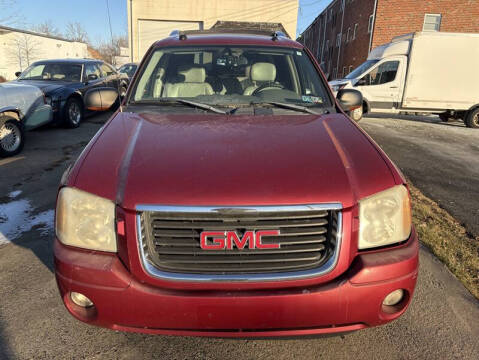 2005 GMC Envoy XUV for sale at Jeffrey's Auto World Llc in Rockledge PA