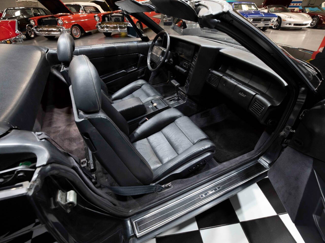 1992 Cadillac Allante 3