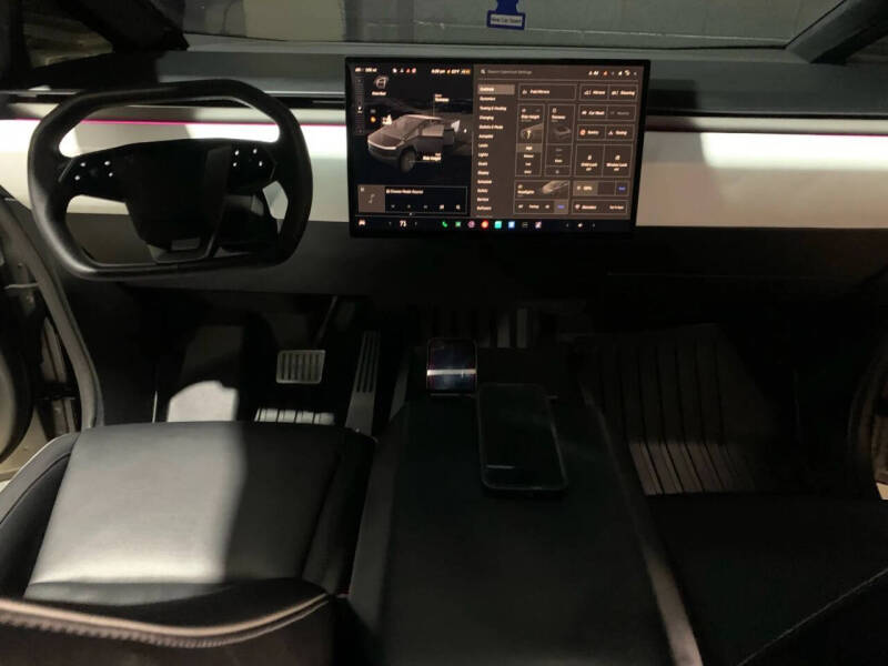 2024 Tesla Cybertruck