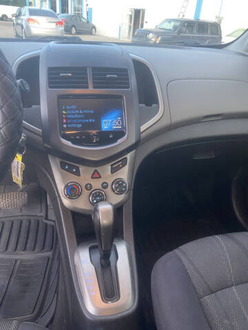 2013 Chevrolet Sonic LT Auto