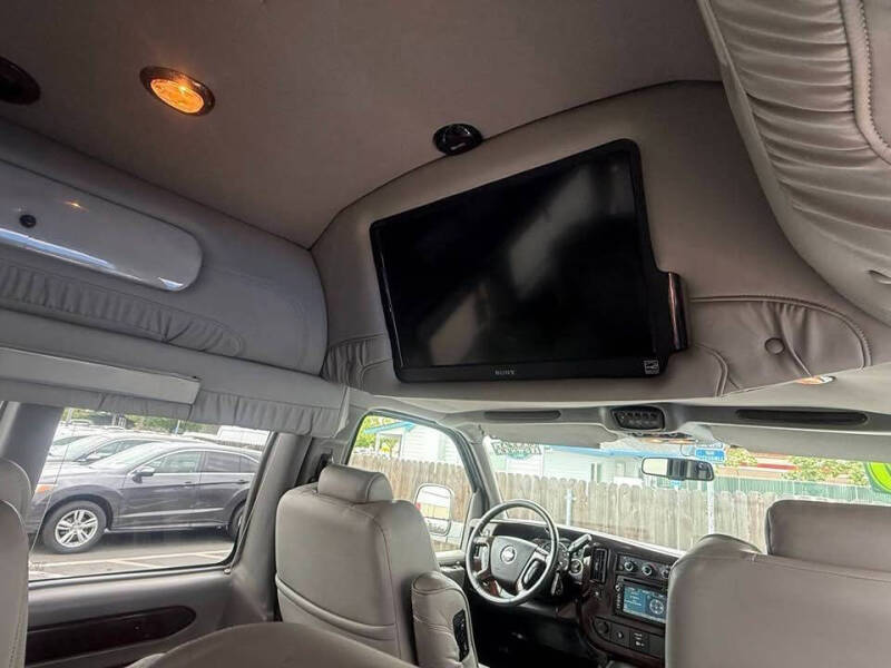 2010 Chevrolet Express 2500