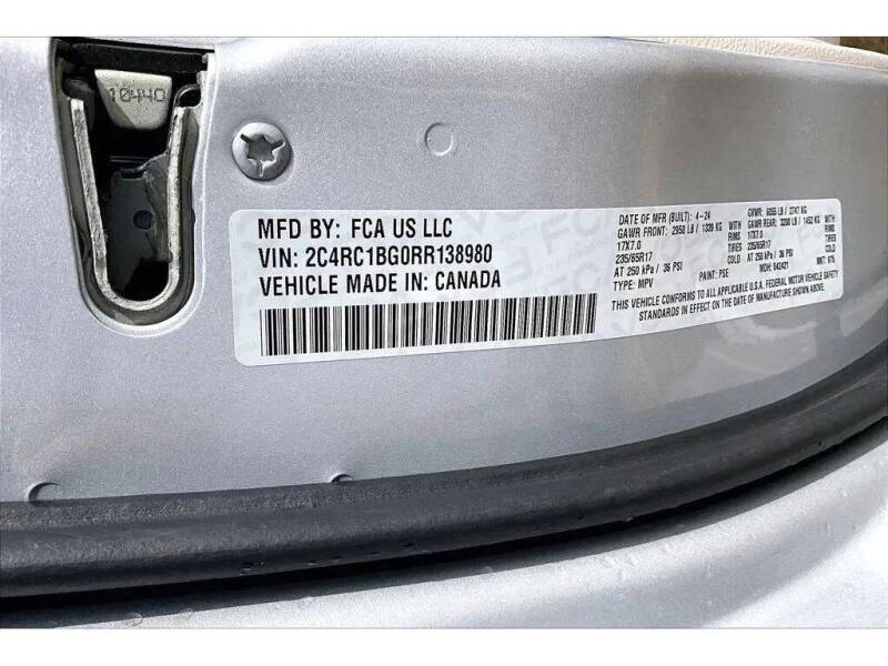 2024 Chrysler Pacifica Touring L