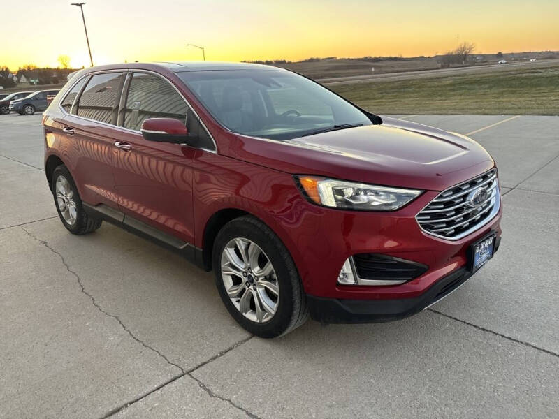 2020 Ford Edge Titanium
