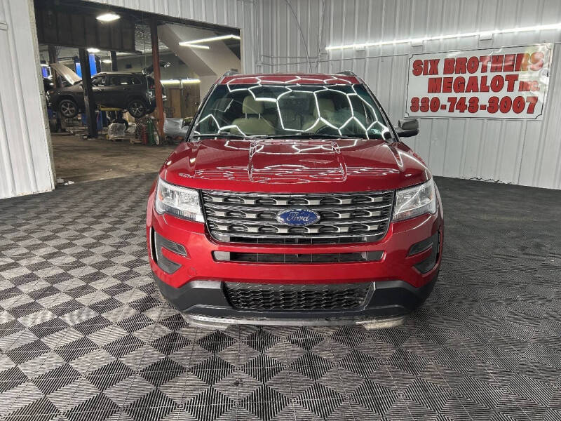 2016 Ford Explorer