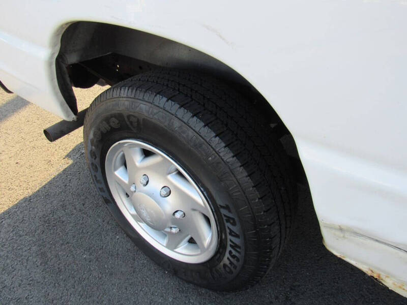 2012 Ford E-Series E-150