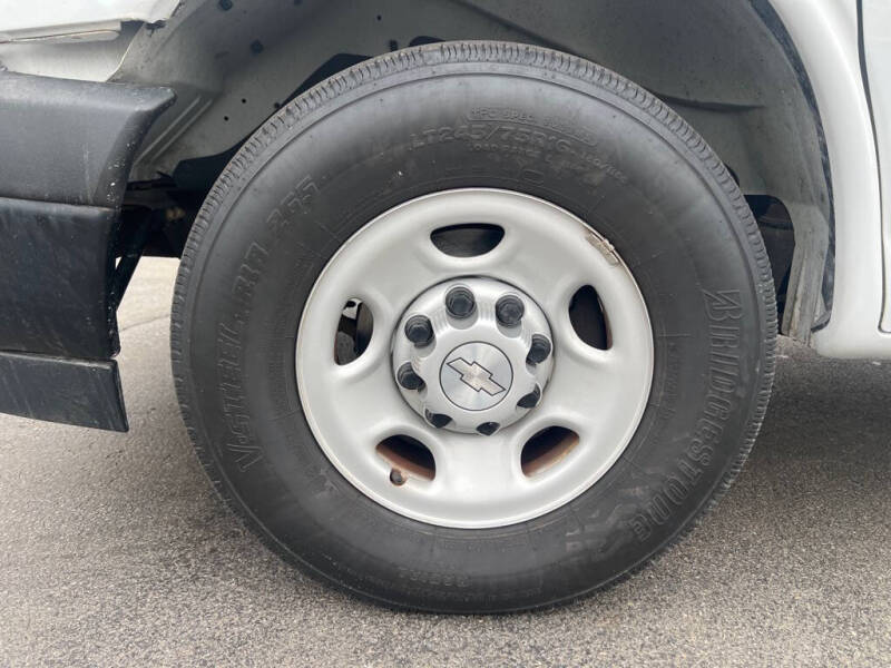2019 Chevrolet Express 2500