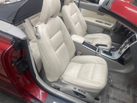 2011 Volvo C70 T5