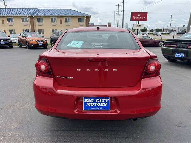 2013 Dodge Avenger SE