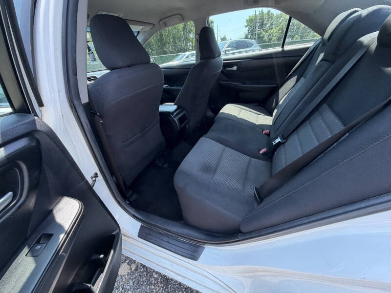 2015 Toyota Camry LE