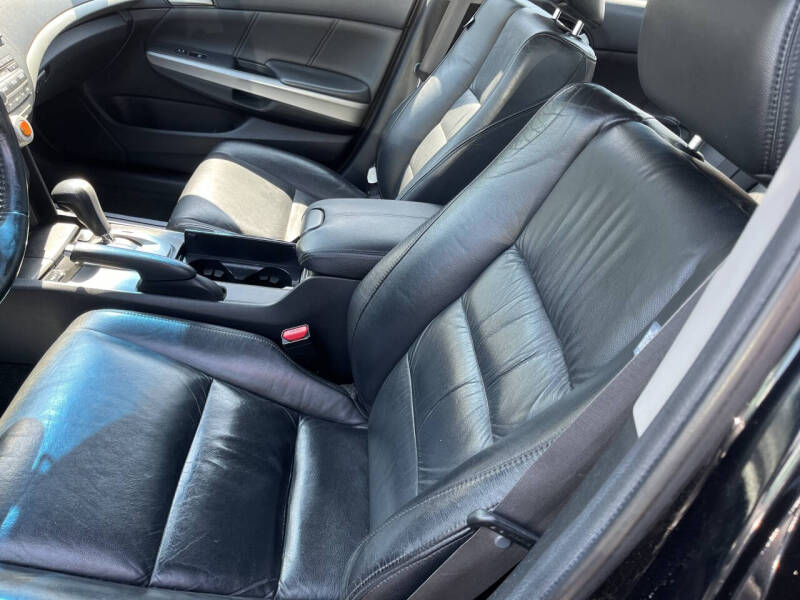 2008 Honda Accord EX-L V6 w/Navi