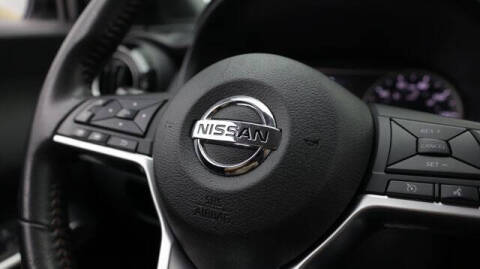 2019 Nissan Kicks SR