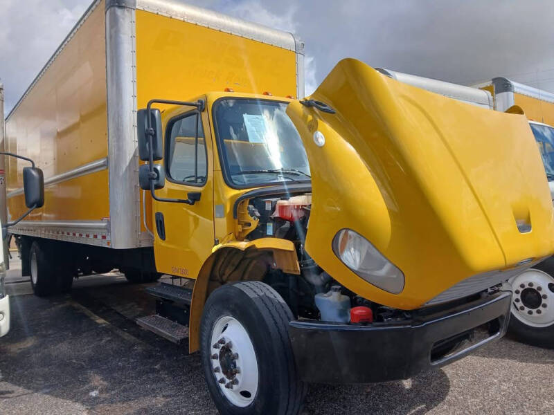 2019 Freightliner M2 106