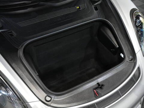 2016 Porsche Cayman GT4