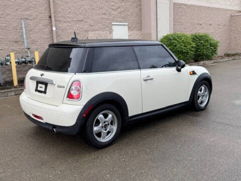 2011 MINI Cooper