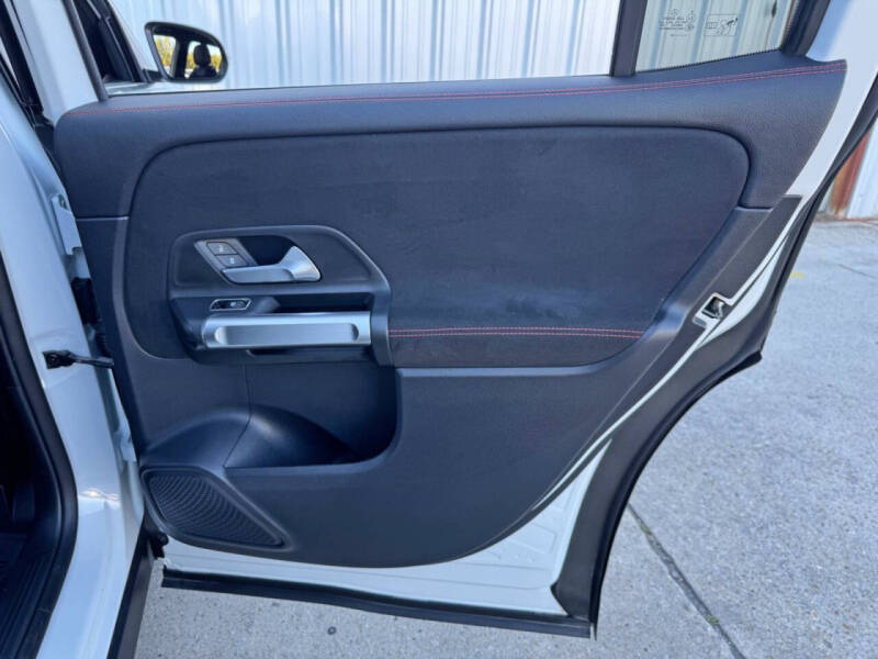 2022 Mercedes-Benz GLB GLB 250