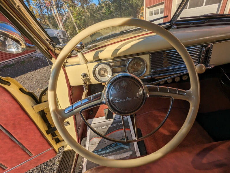 1948 Packard Super Eight Victoria