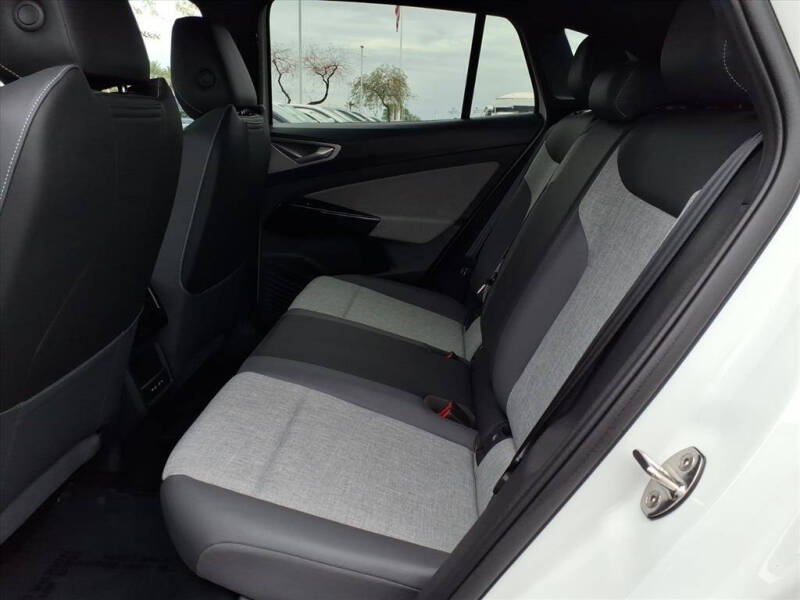 2024 Volkswagen ID.4 Standard