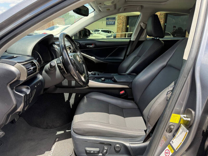 2016 Lexus IS 300