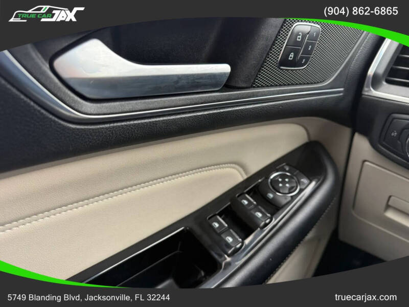 2016 Ford Edge Titanium