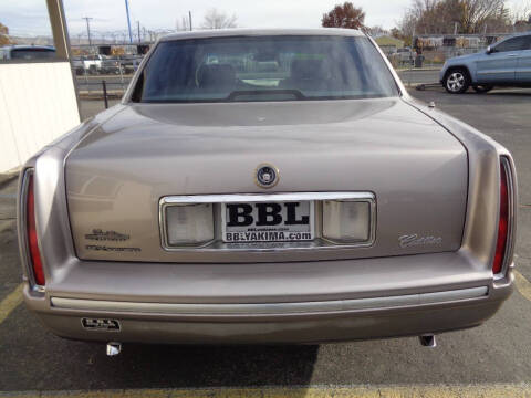 1999 Cadillac DeVille D'elegance