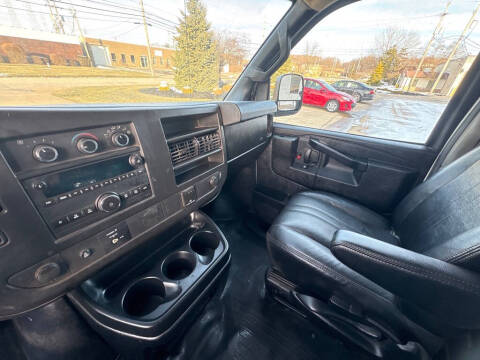 2016 Chevrolet Express 2500