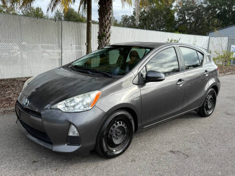 2013 Toyota Prius c Two
