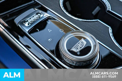 2025 Cadillac LYRIQ Luxury 1