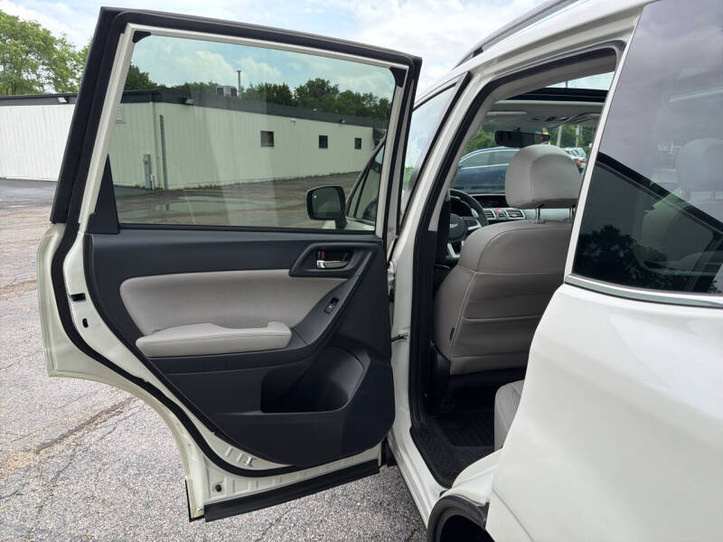 2017 Subaru Forester 2.5i Limited
