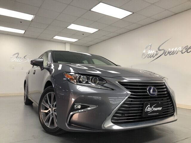 2017 Lexus ES 300h
