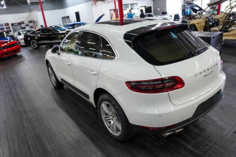 2016 Porsche Macan S