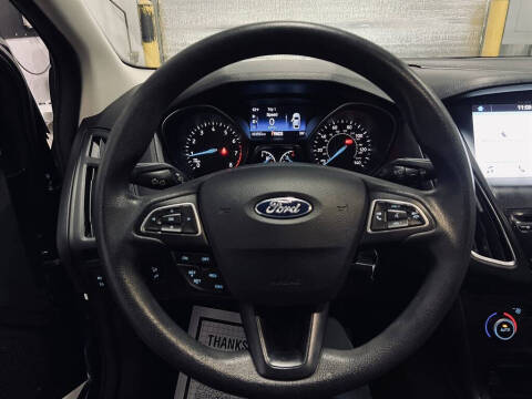 2017 Ford Focus SEL