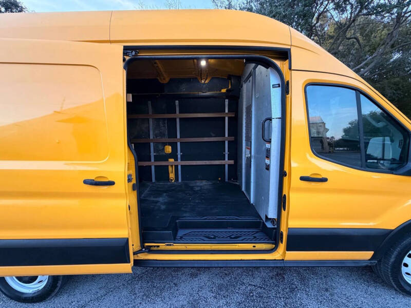 2021 Ford Transit 250