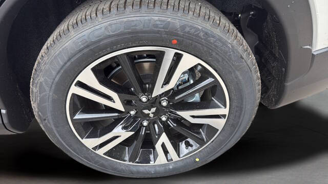 2026 Mitsubishi Eclipse Cross SE