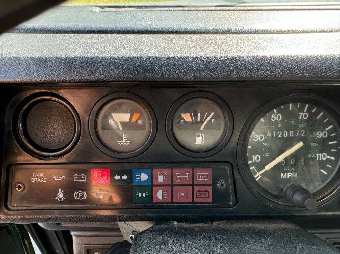 1984 Land Rover Defender 110