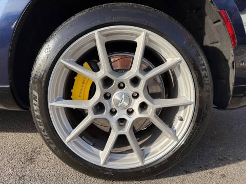 2021 Aston Martin DBX