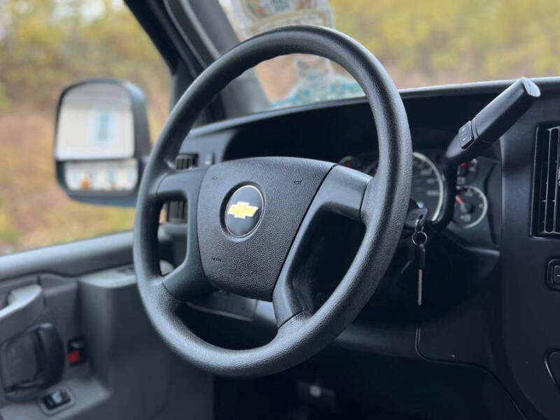 2018 Chevrolet Express 2500