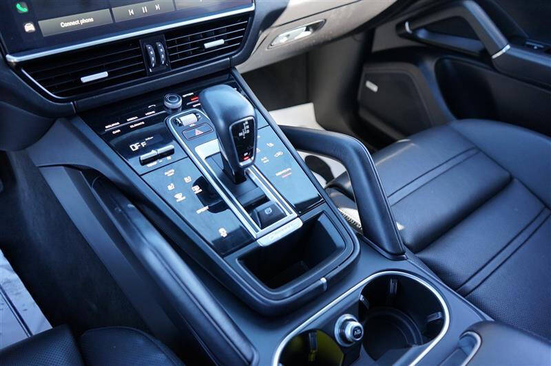 2022 Porsche Cayenne