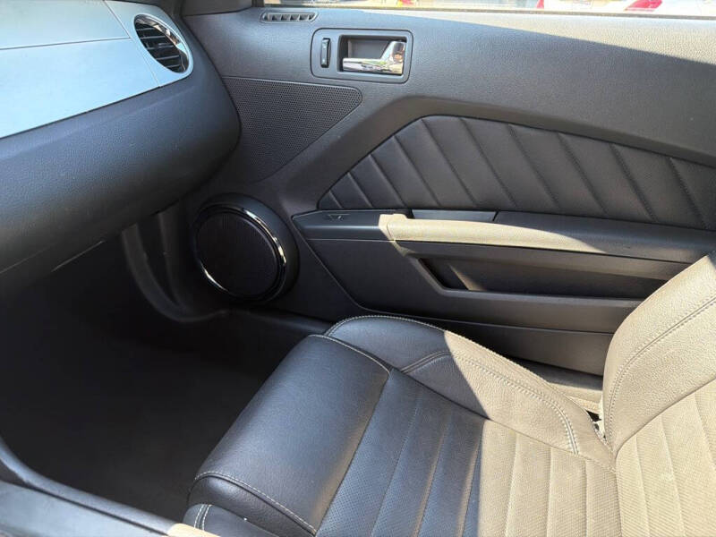 2010 Ford Mustang